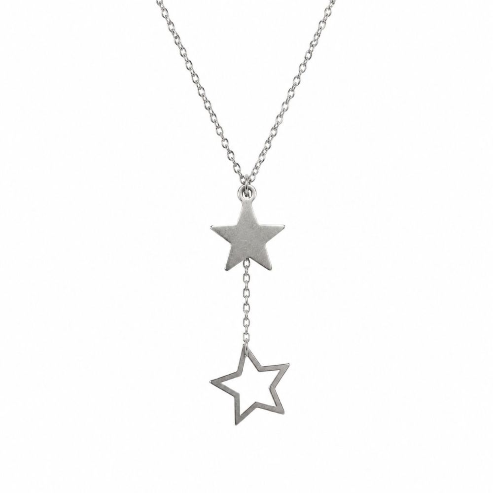 Collier Émilia en acier inoxydable argenté avec double pendentif étoile et chaîne ajustable.