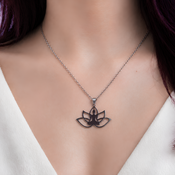 collier bouddha lotus acier inoxydable femme